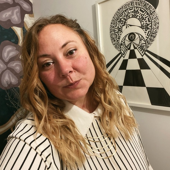 Meet your Posher, Nimea - Picture 1 of 1